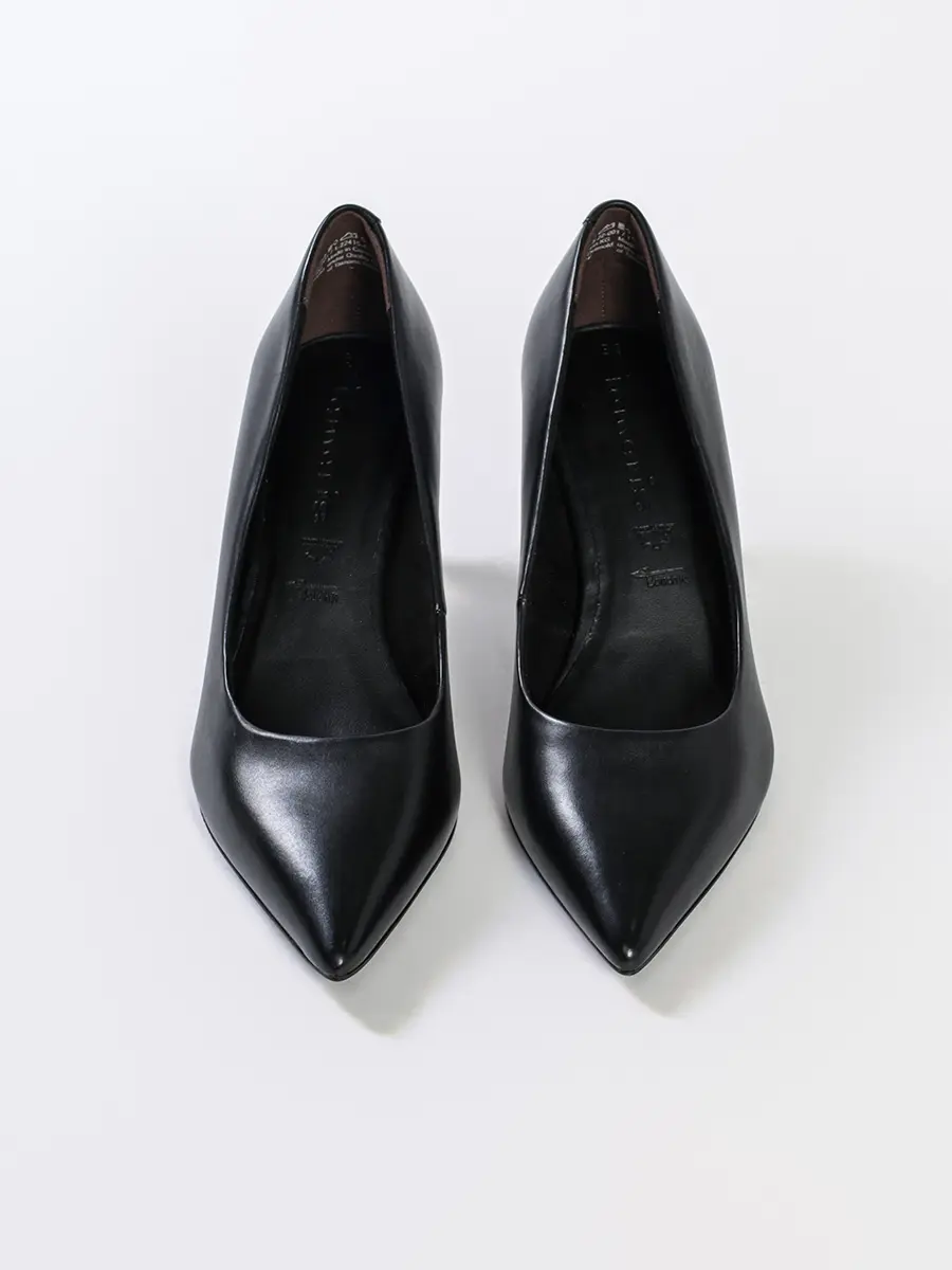 Туфли-лодочки черного цвета на высоком каблуке